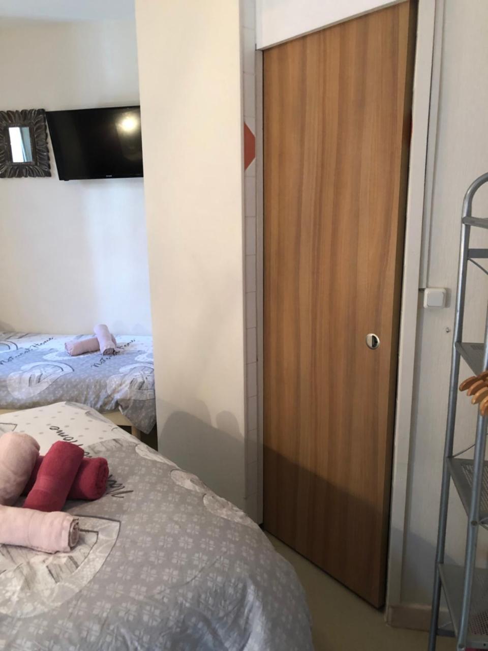 Hotel Des Remparts فينوف سور لو المظهر الخارجي الصورة